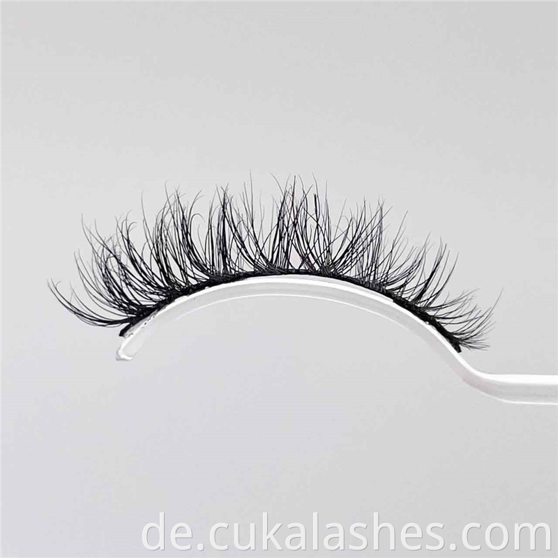 Wispy Mink Eyelashes